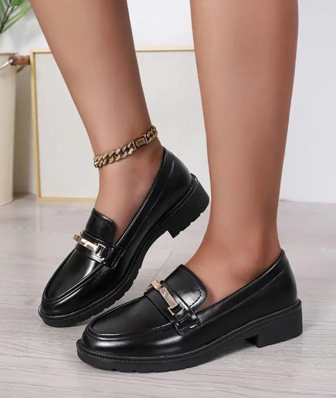 Mocassins Noirs Semelle Épaisse Femme Cuir Synthétique - Le Mocassin