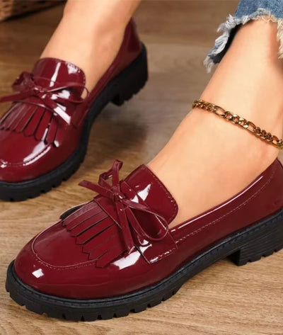 Mocassins À Talons En Cuir Verni Avec Nœud Décoratif - Le Mocassin