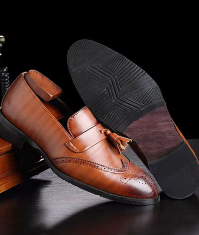 Mocassins À Tête Pointue À Glands Pour Homme - Le Mocassin